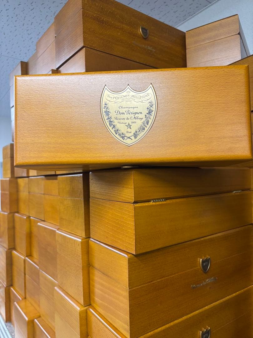 ドンペリ　ラベイ　箱10個で1万円