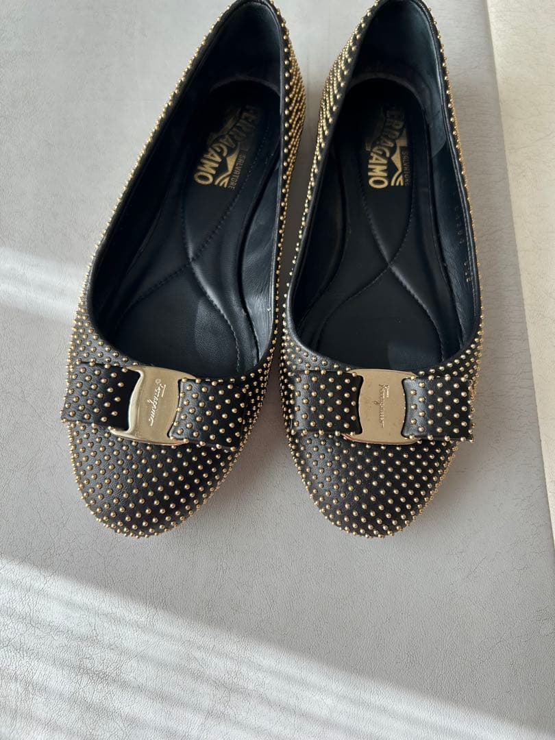 【専用】フェラガモ スタッズ　バレエシューズ　36.5