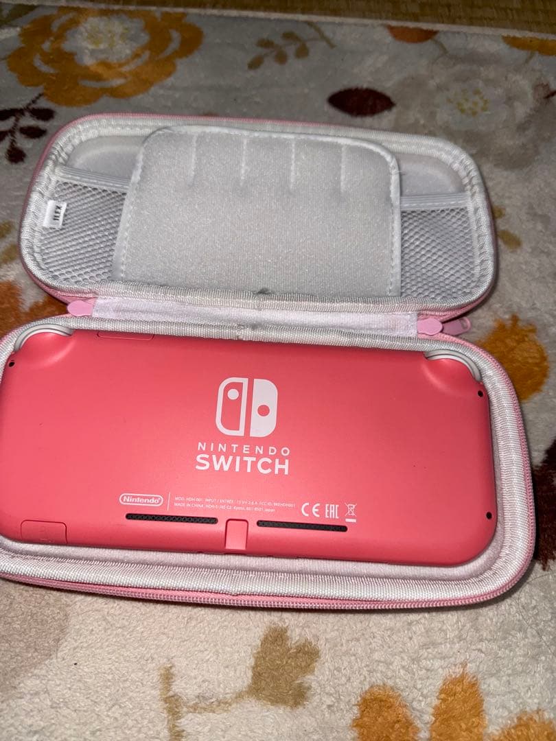 Nintendo Switch Lite ピンク+ゲームカード+ケースセット