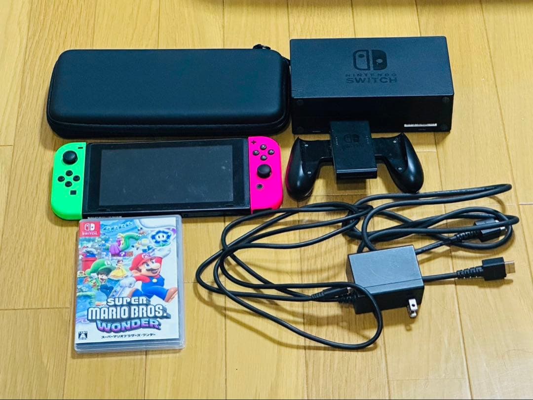 Nintendo Switch 本体とカセット1本付き