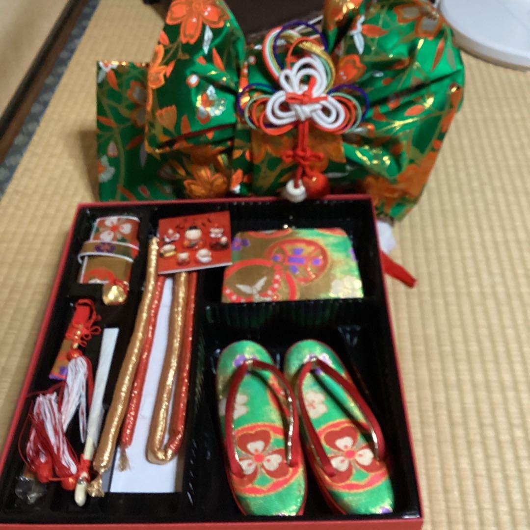 お値下げしました。七五三七歳用フルセット　帯幅19センチ　草履21センチ