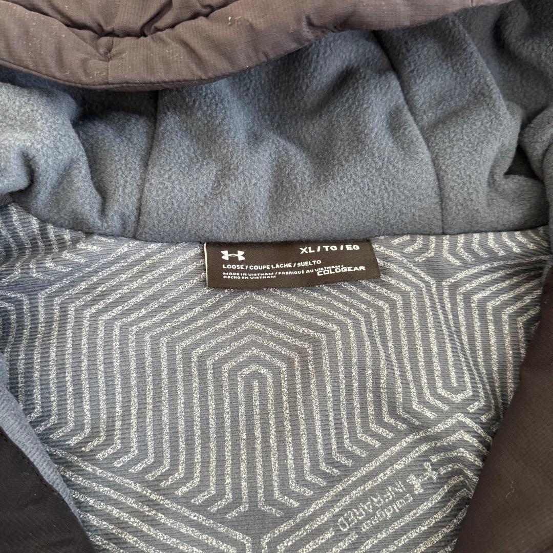 【新品タグ付き】UNDER ARMOUR ベンチコート XLブラック 男女兼用