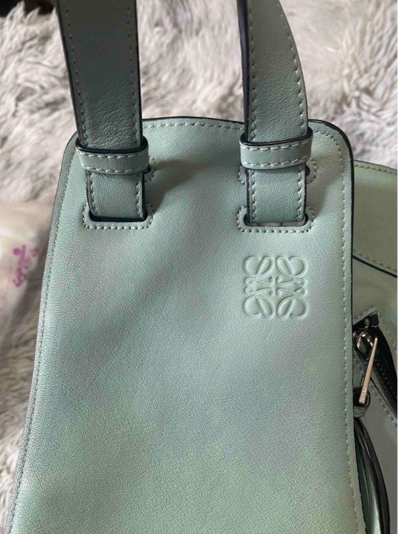 LOEWE ハンモック スモール ハンドバッグ スカイブルー シルバー レザー