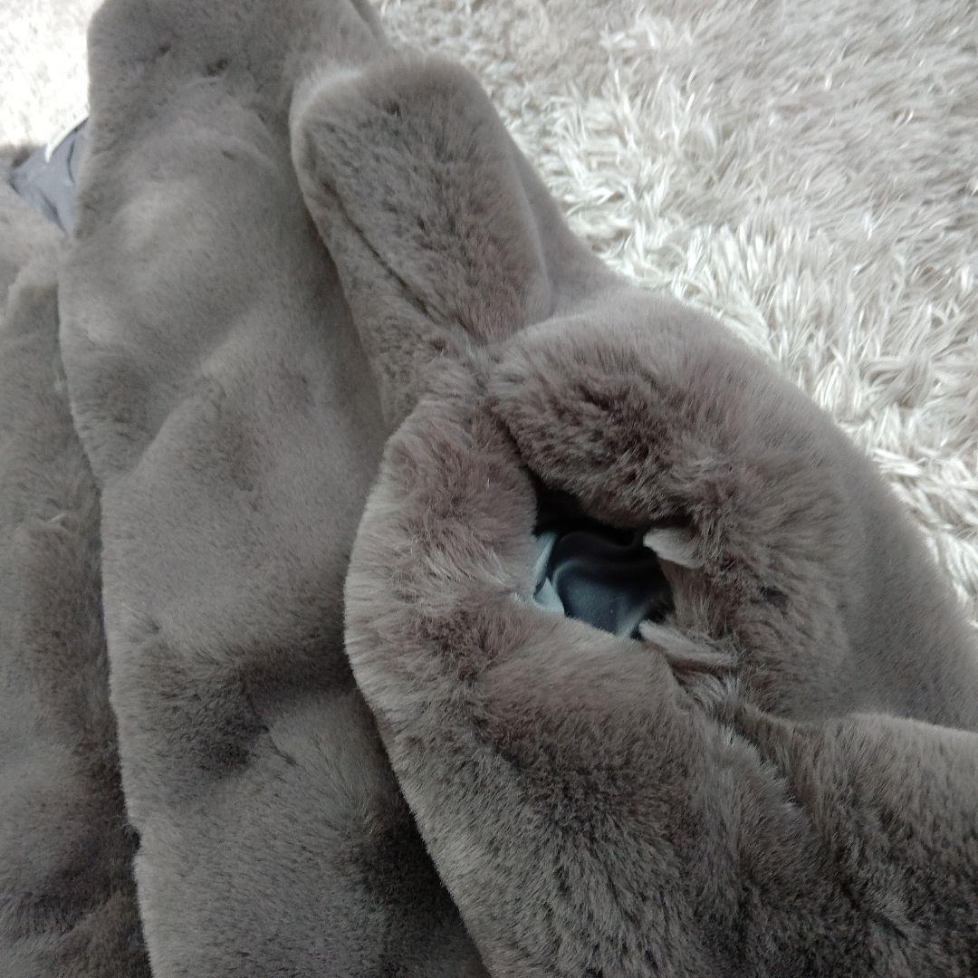 人気❗️新品　PLST エコファーロングジレ　グレー