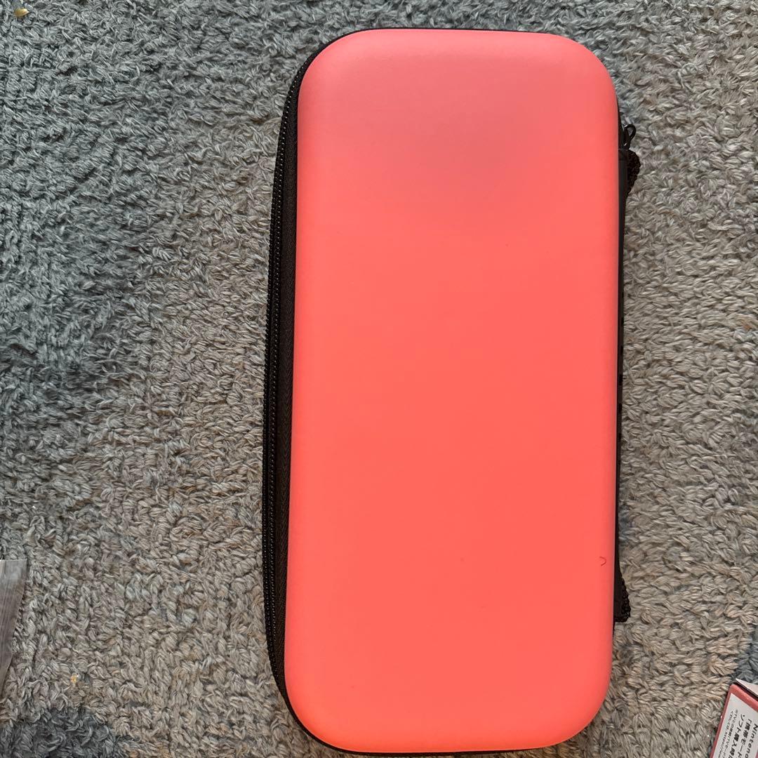 任天堂SwitchLite ピンク 本体　箱、保護フィルム、本体カバー、ケース付