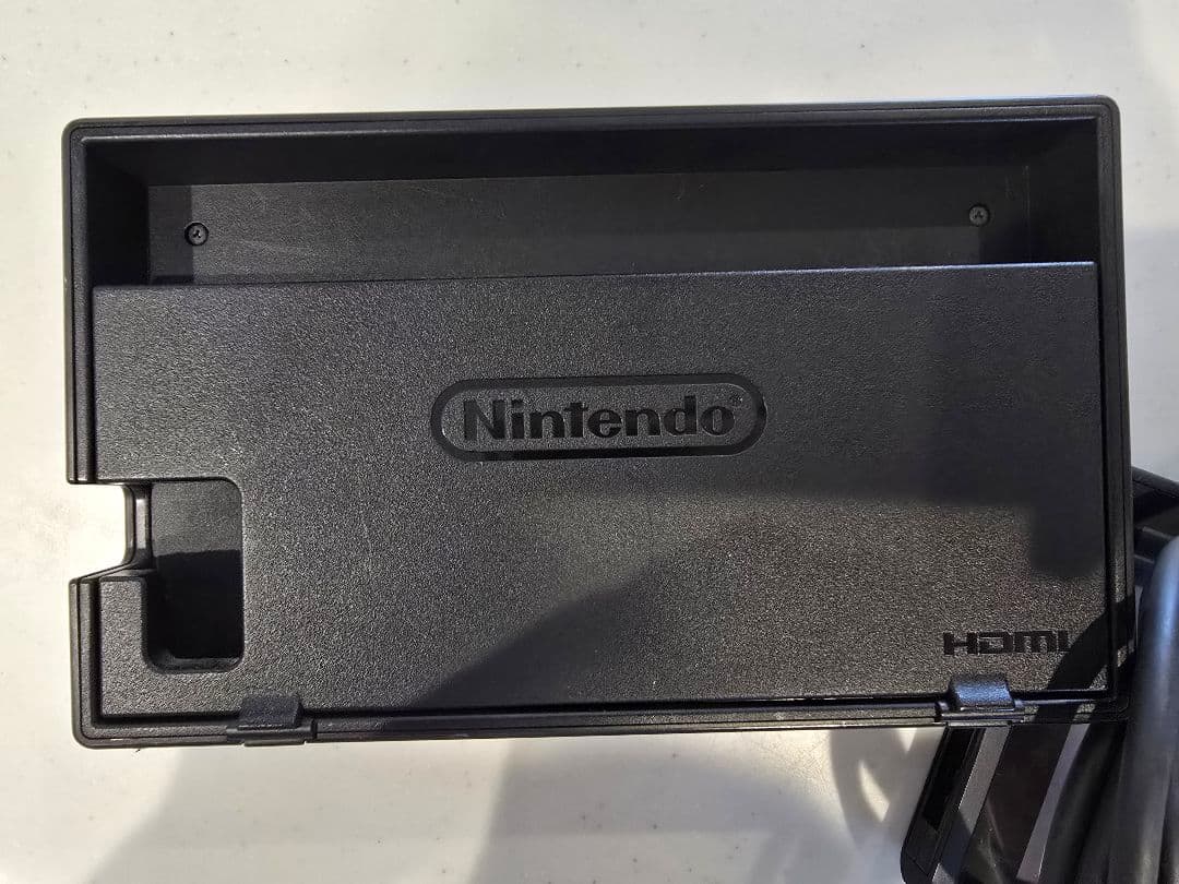 Nintendo Switch1 本体&ケーブル　※コントローラなし