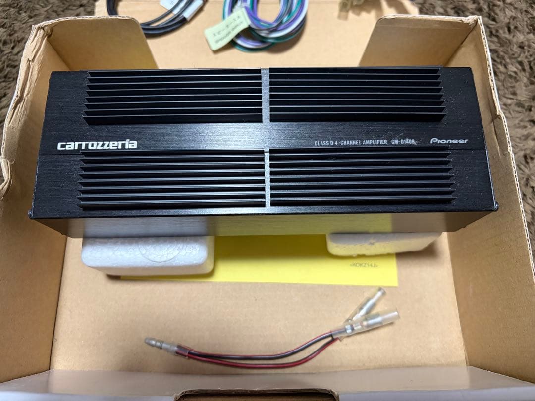 カロッツェリア 小型アンプGM-D1400Ⅱ