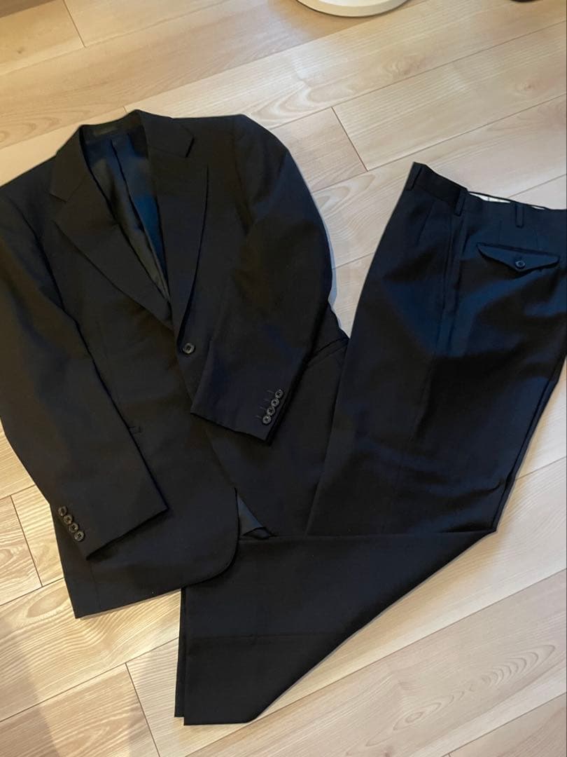 週末お値下げ　美品　冬物BURBERRY スーツセットアップ