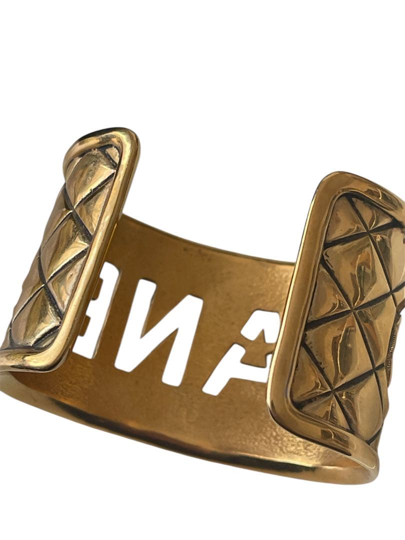 CHANEL ゴールド バングルリング