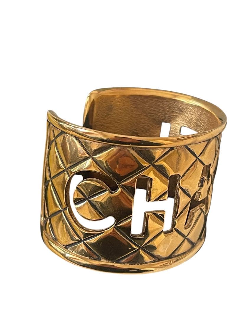 CHANEL ゴールド バングルリング