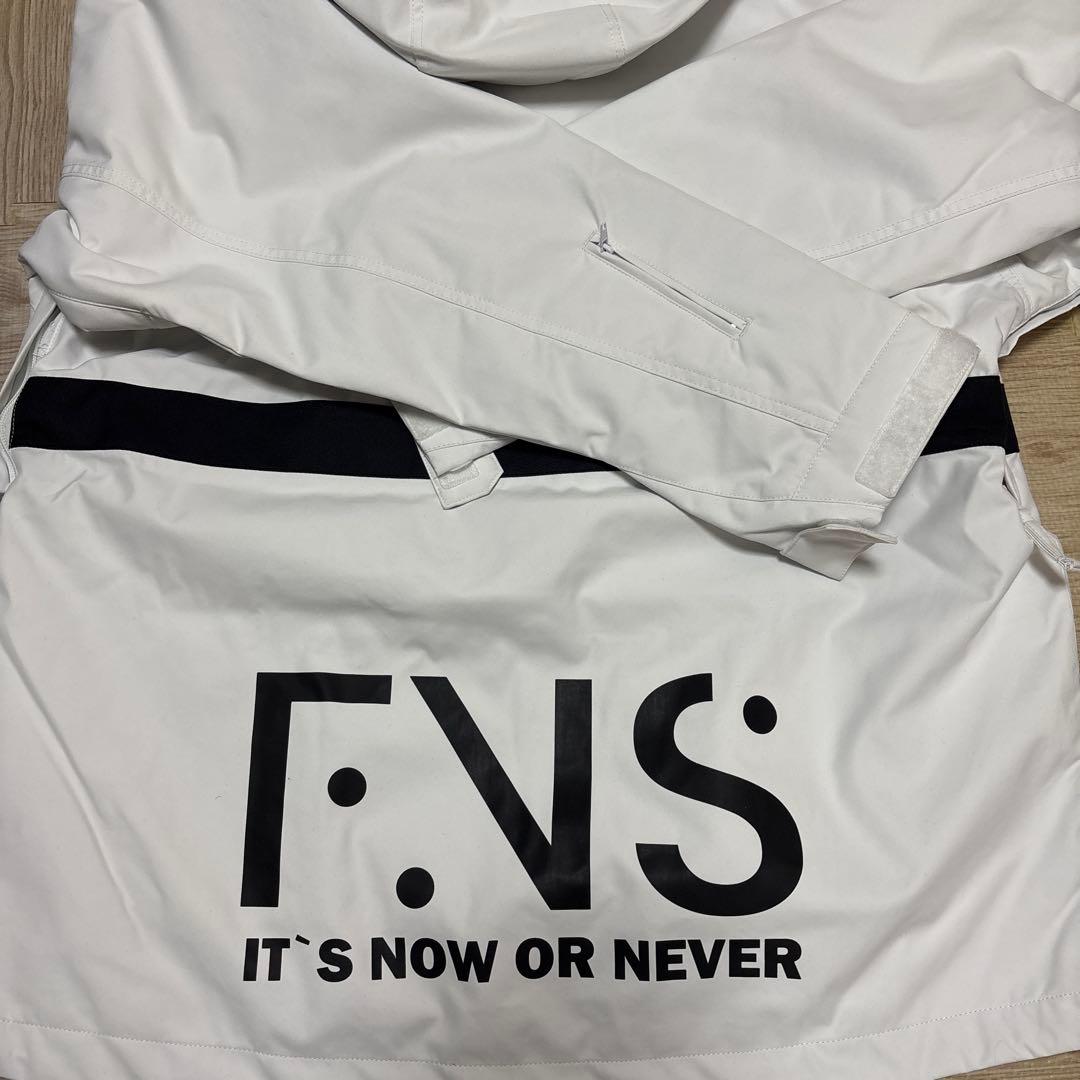 FNS 49 SBJK FN-2313 WHT XL スノボウェア
