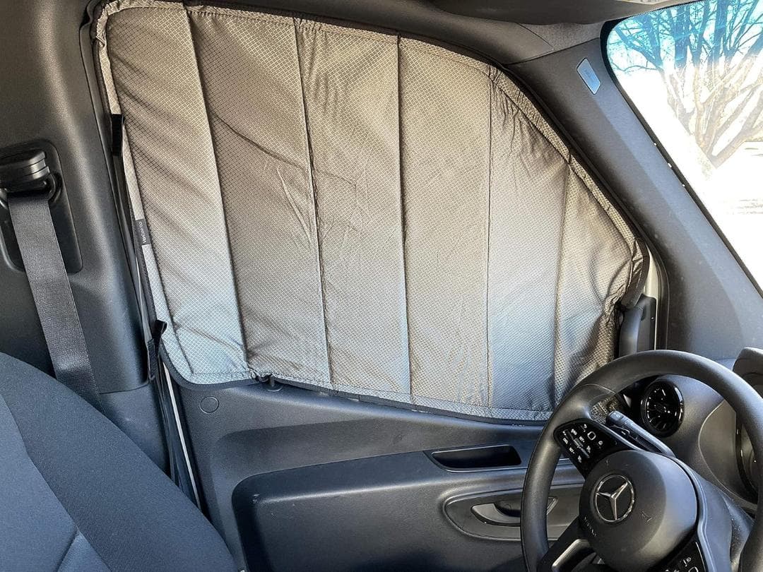 メルセデスベンツ スプリンター 316 ウィンドウカバー サンシェード 車中泊