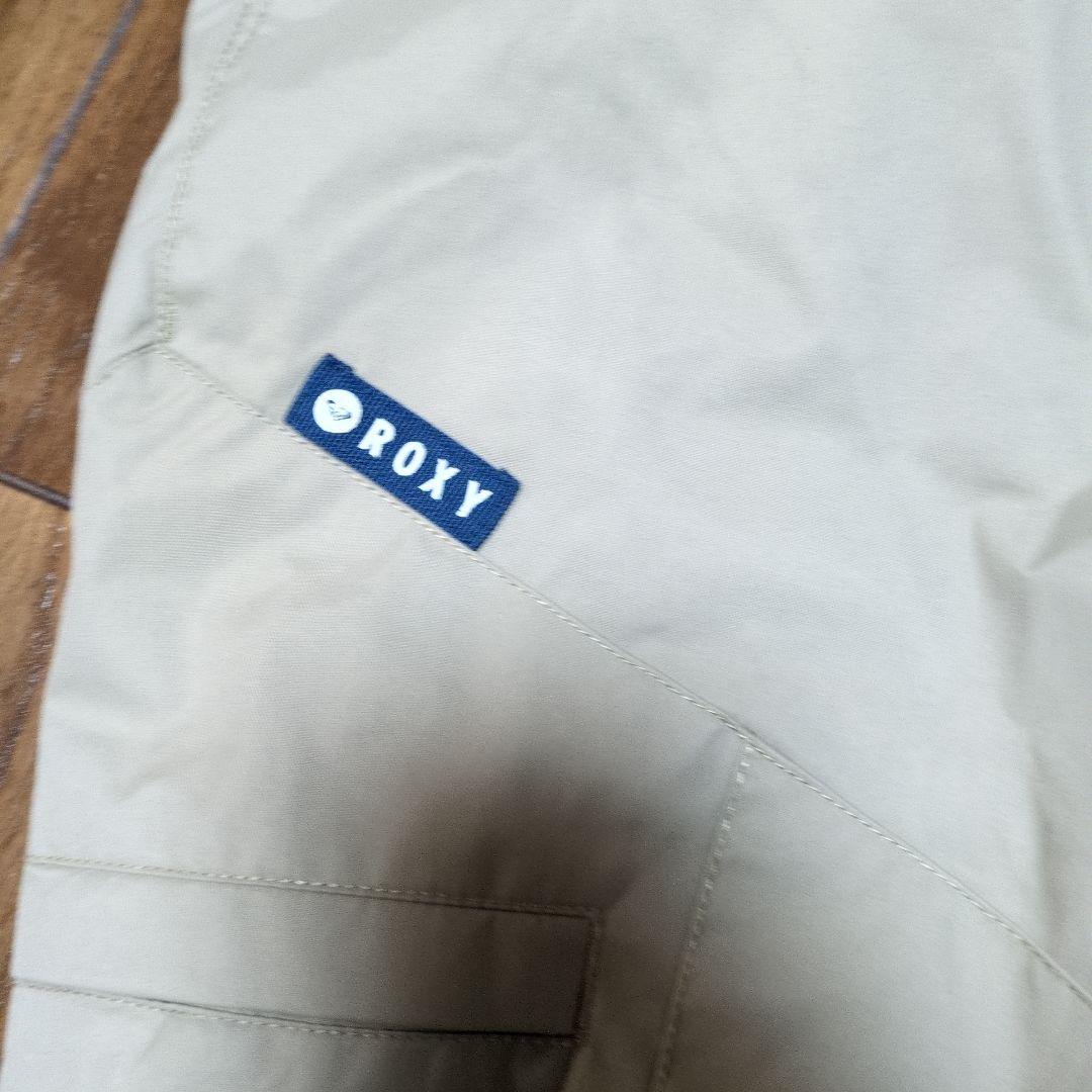 【美品】ROXY　スノボウェア　上下セット　L　小花柄　ベージュ