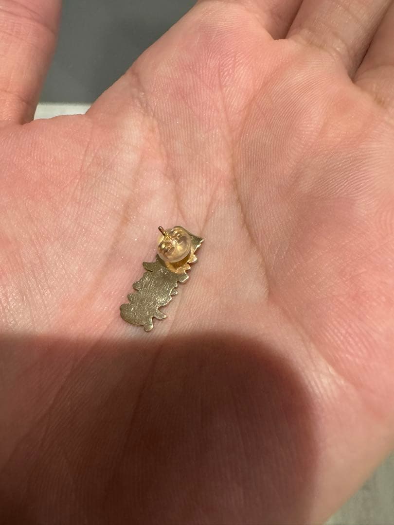 black eye patch 10k 14k ピアス avalanche