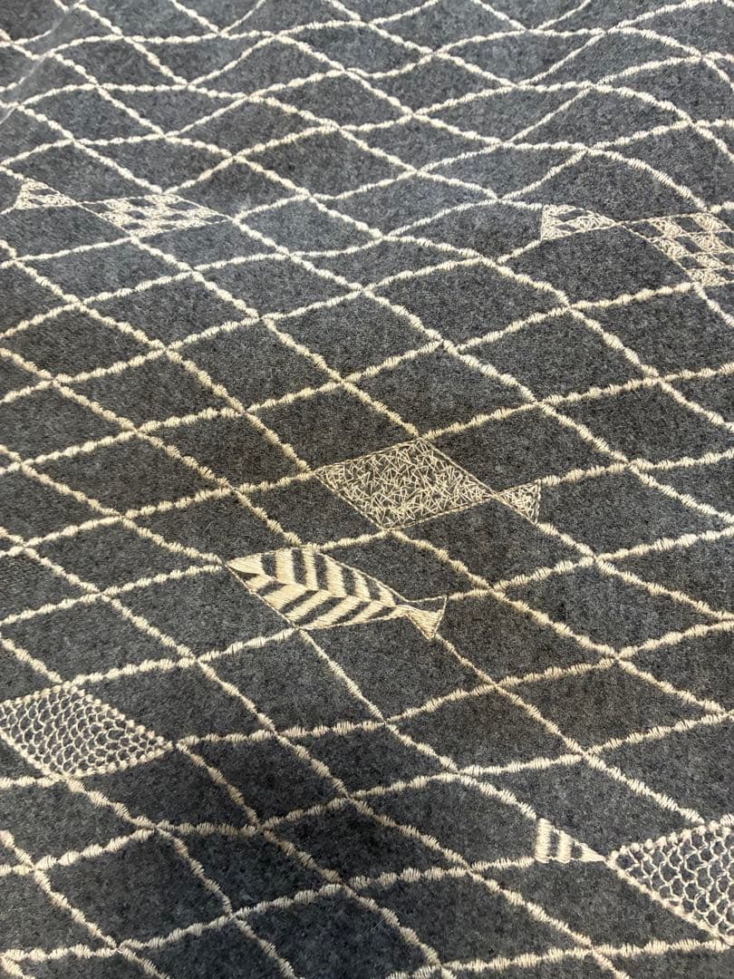 ミナ❗️mina‼️魚模様 刺繍グレー タイトスカート❗️