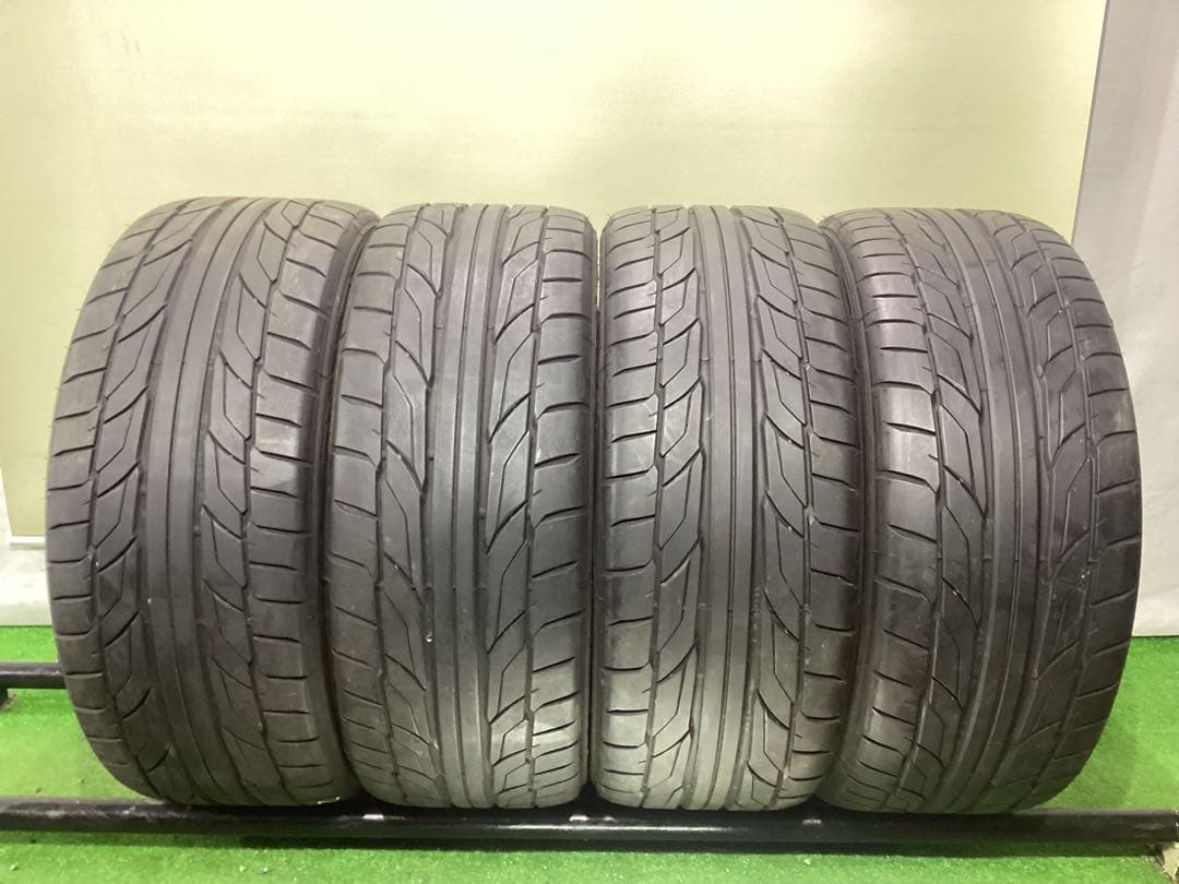 T1602[送料無料]NITTONT555 G2 265/40R22