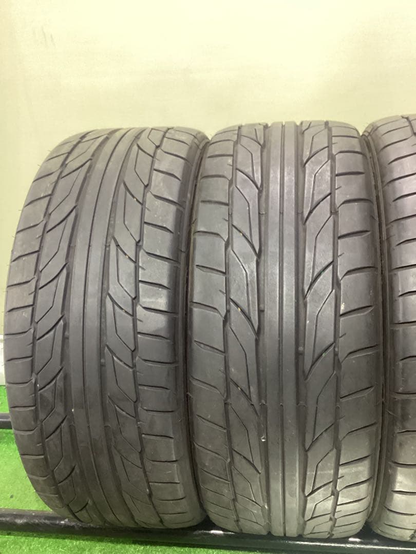 T1602[送料無料]NITTONT555 G2 265/40R22