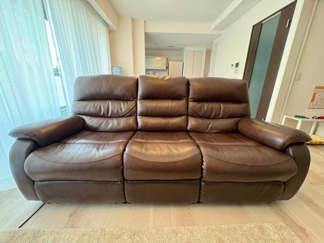 【美品】ニトリ　電動リクライニングソファ