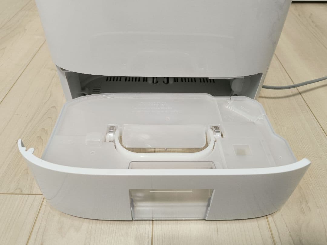 【 美品 Panasonic 衣類乾燥除湿機 F-YZR60 】