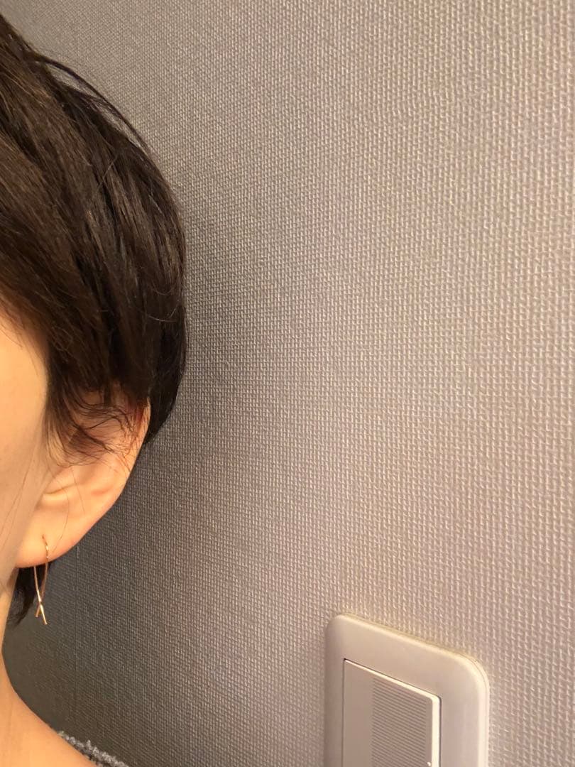 10Kゴールド ティアドロップ型ピアス