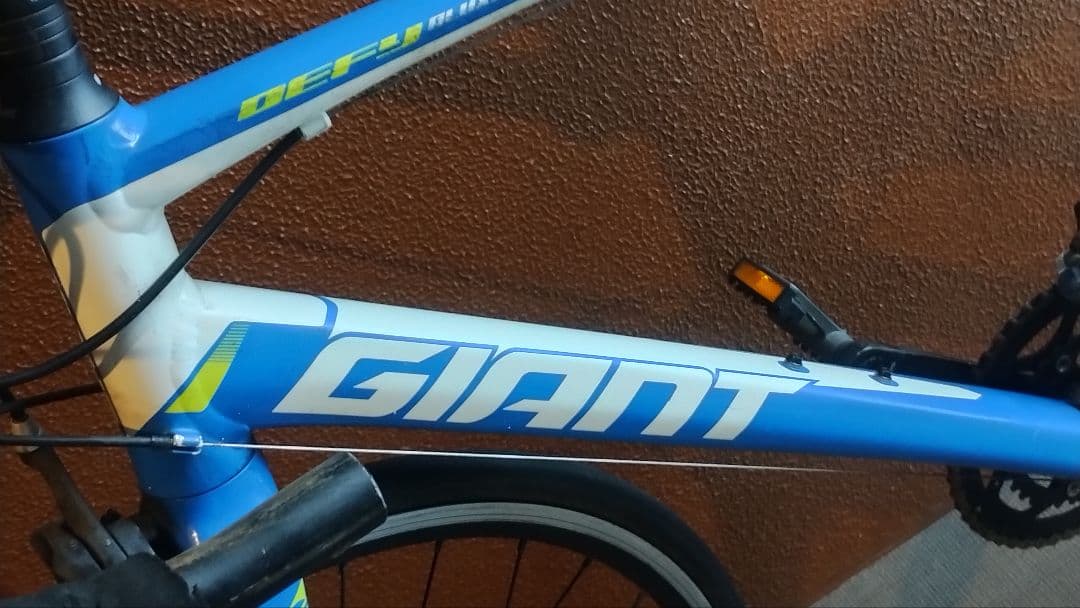 GIANT　DEFY3　ロードバイク SORA