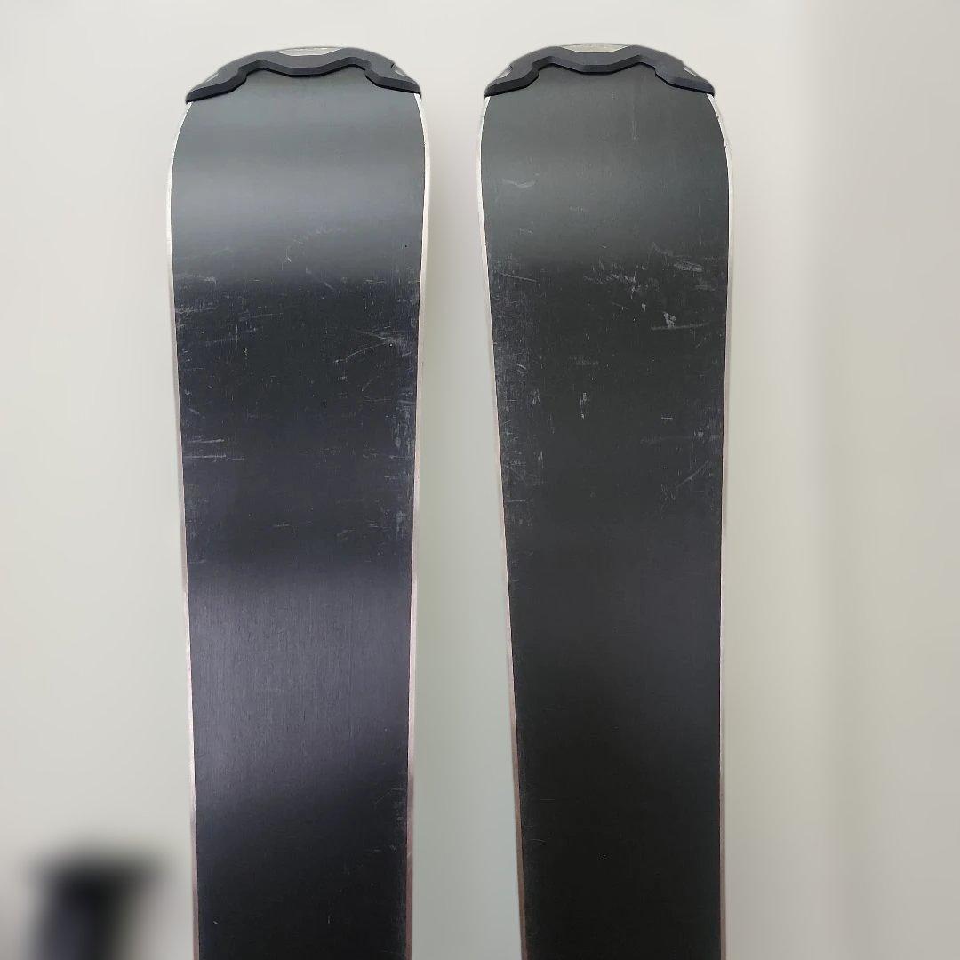 スキー板　HEAD ジュニア ストック付き