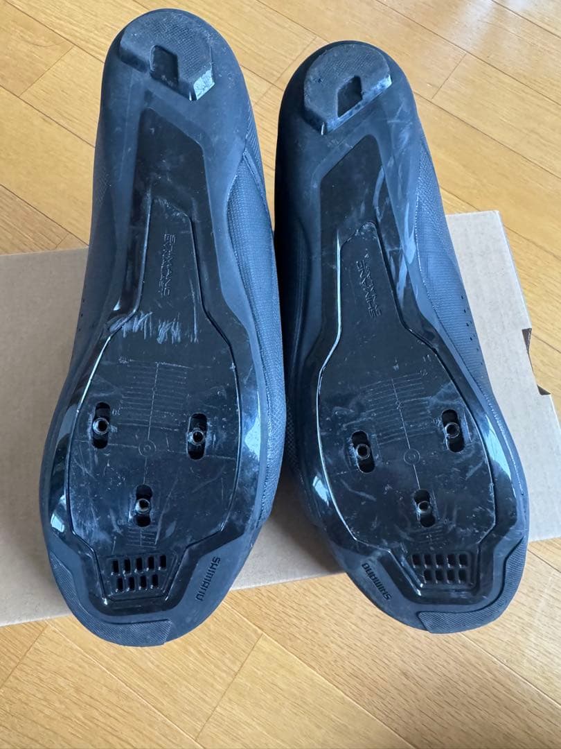 Shimano RC3ブラック シューズ