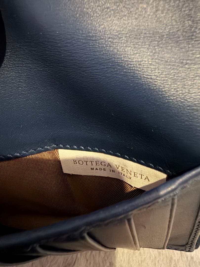 Bottega Veneta 二つ折り財布 青