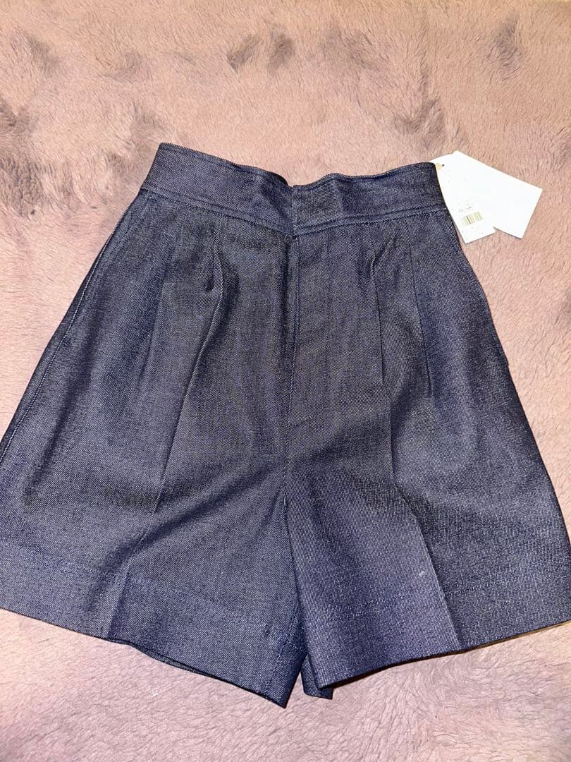 CELFORD セルフォード 紺色ショートパンツ