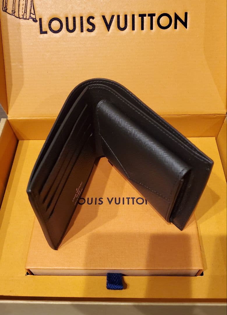 【新品・美品】 ルイヴィトン ポルトフォイユマルコ NM モノグラム エクリプス