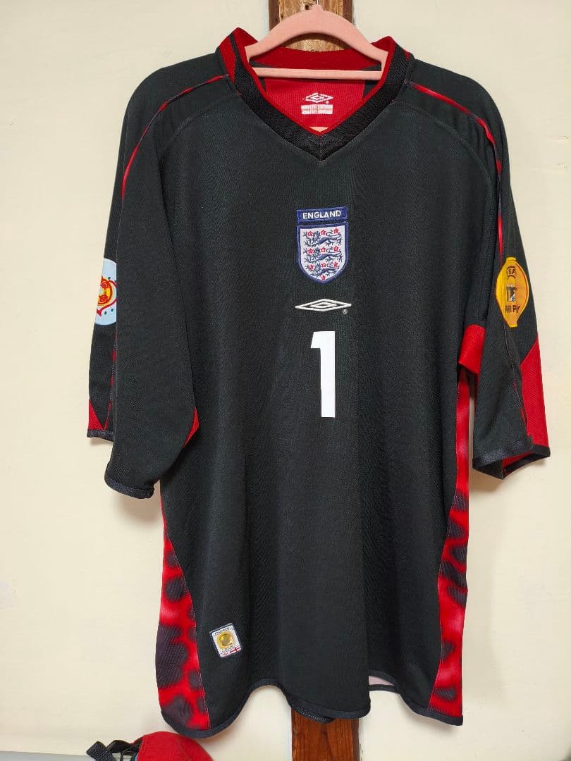 イングランド代表 Umbro ゴールキーパーシャツ JAMES