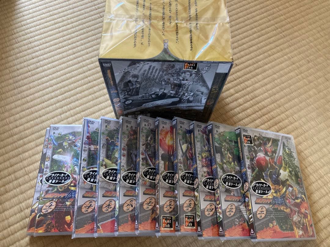 仮面ライダー鎧武　DVD 18本　未開封　多数　TV版DVD全巻収納BOX