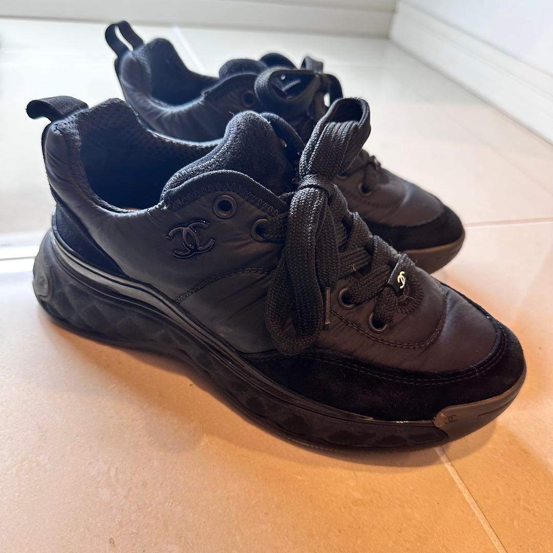 CHANEL シャネル　スニーカー　黒　35