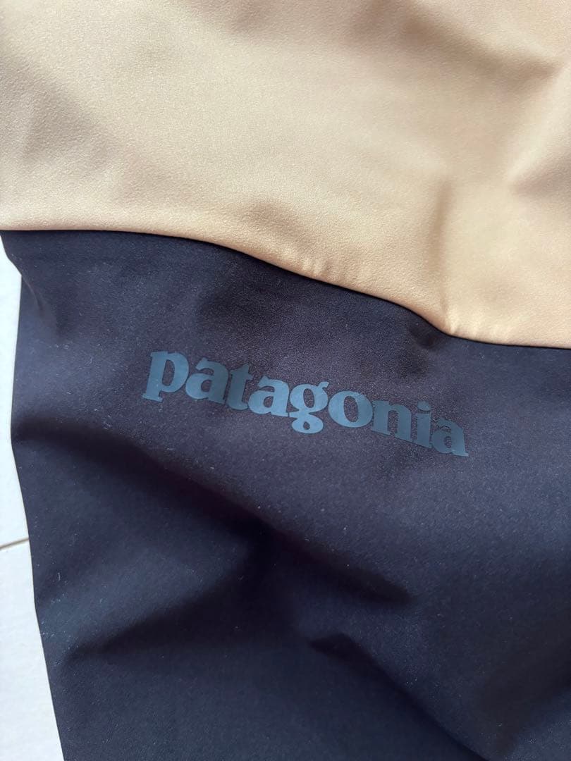 パタゴニア　スノードリフター・ビブ　XL 新品未使用　スキー　スノーボード