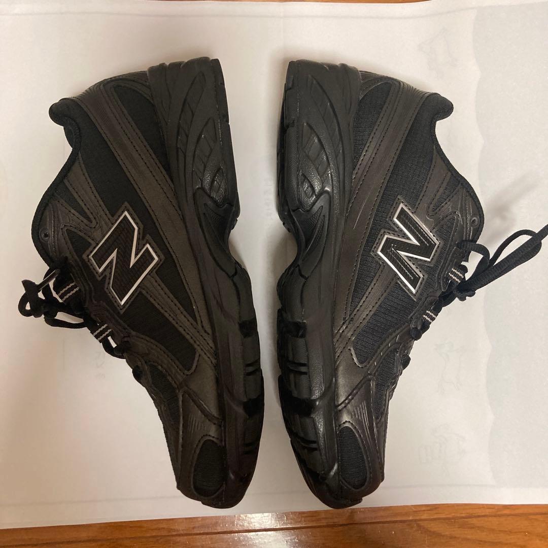 emmi ニューバランス U740