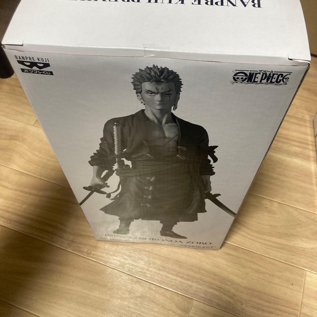 バンプレくじPREMIUMワンピース ロロノア・ゾロA賞B賞半券付き　フィギュア