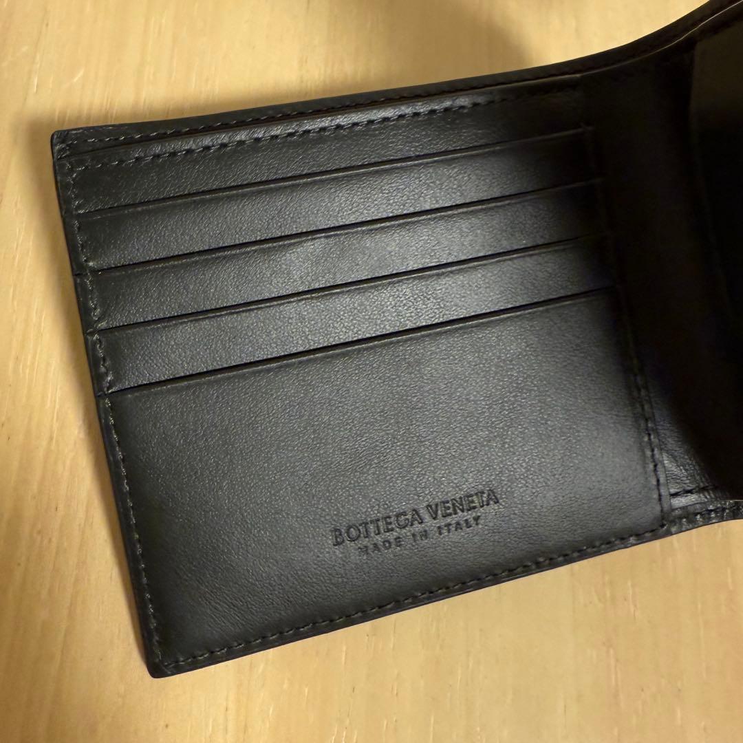 新品未使用★BottegaVenetaパース付二つ折財布★ダークグリーン