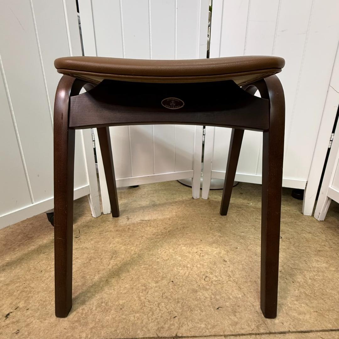 ★秋田木工　剣持勇　スタッキングスツール　No.202