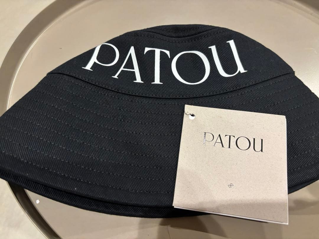 PATOU バケットハット（試着のみ）