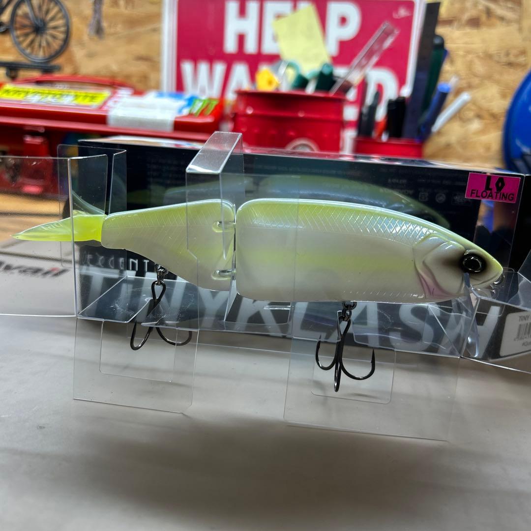 タイニークラッシュ low queen