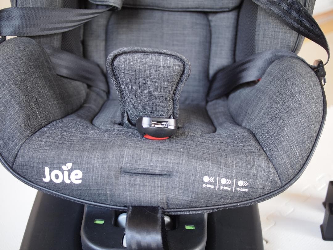 ベース付き JOIE チャイルドシート Stages ISOFIX ジョイー