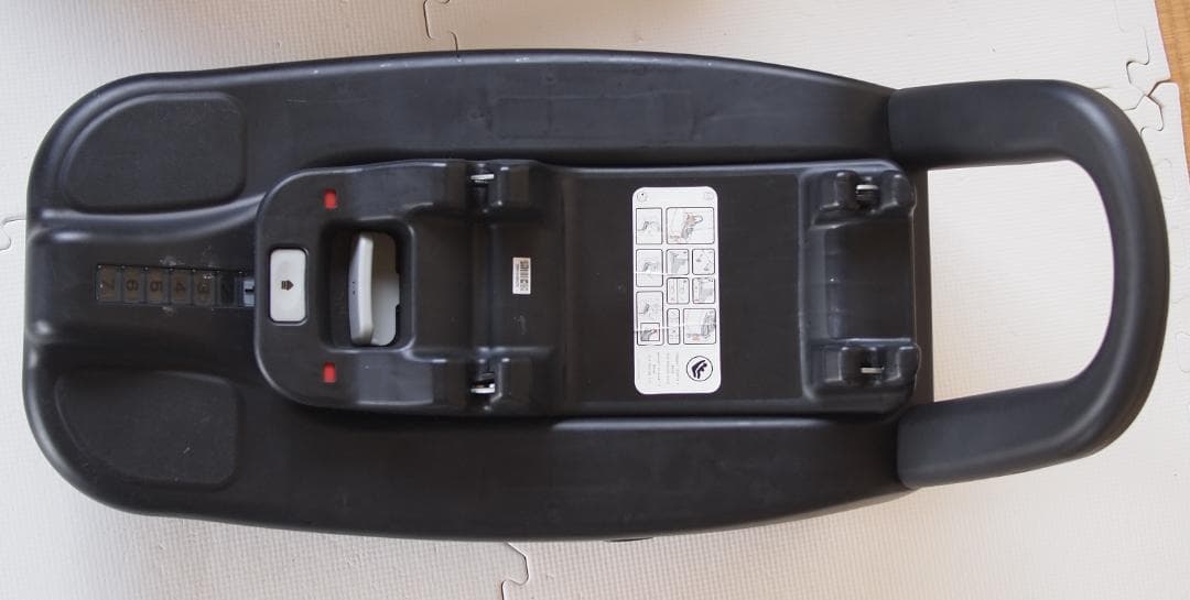 ベース付き JOIE チャイルドシート Stages ISOFIX ジョイー