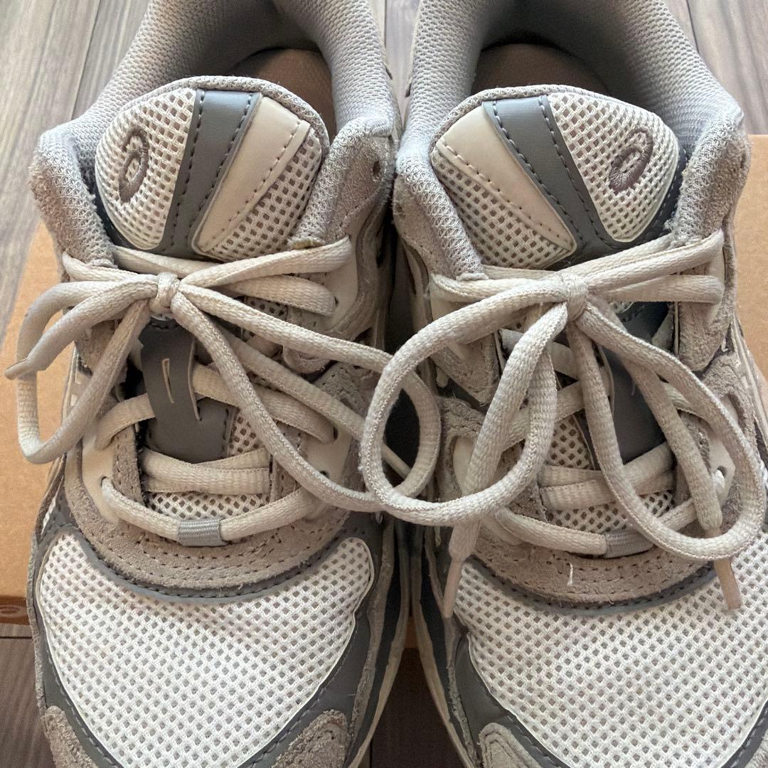 asics GEL-NYC CREAM/OYSTERGREY 24㎝