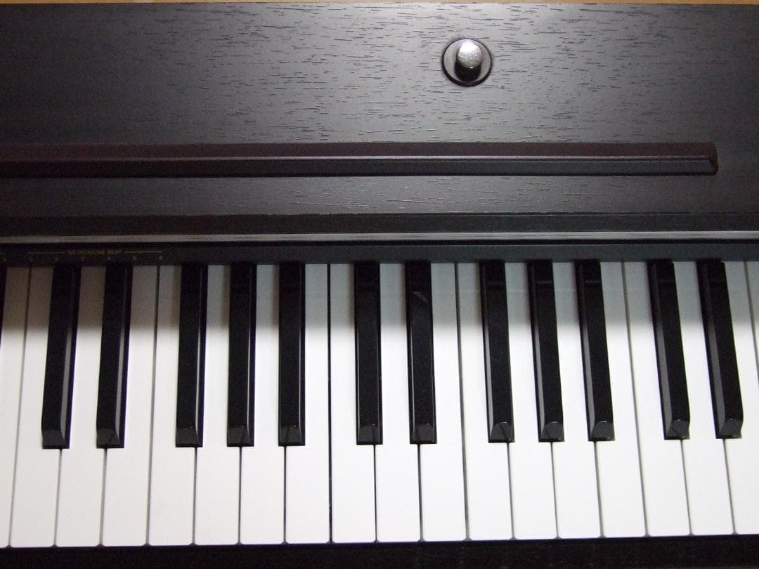 電子ピアノ CASIO Privia PX-700 88鍵盤 送料込み