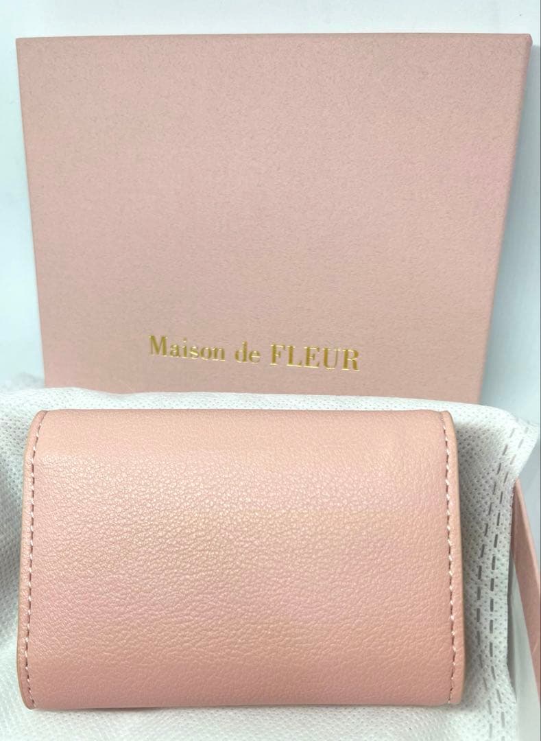 ◆☆ひろみん☆お取置き◆【新品】Maison de FLEURꕤいちごキーケース