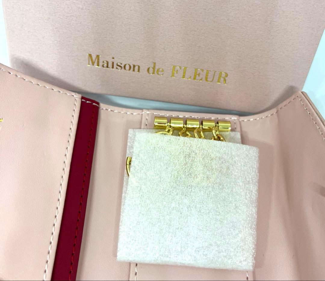 ◆☆ひろみん☆お取置き◆【新品】Maison de FLEURꕤいちごキーケース