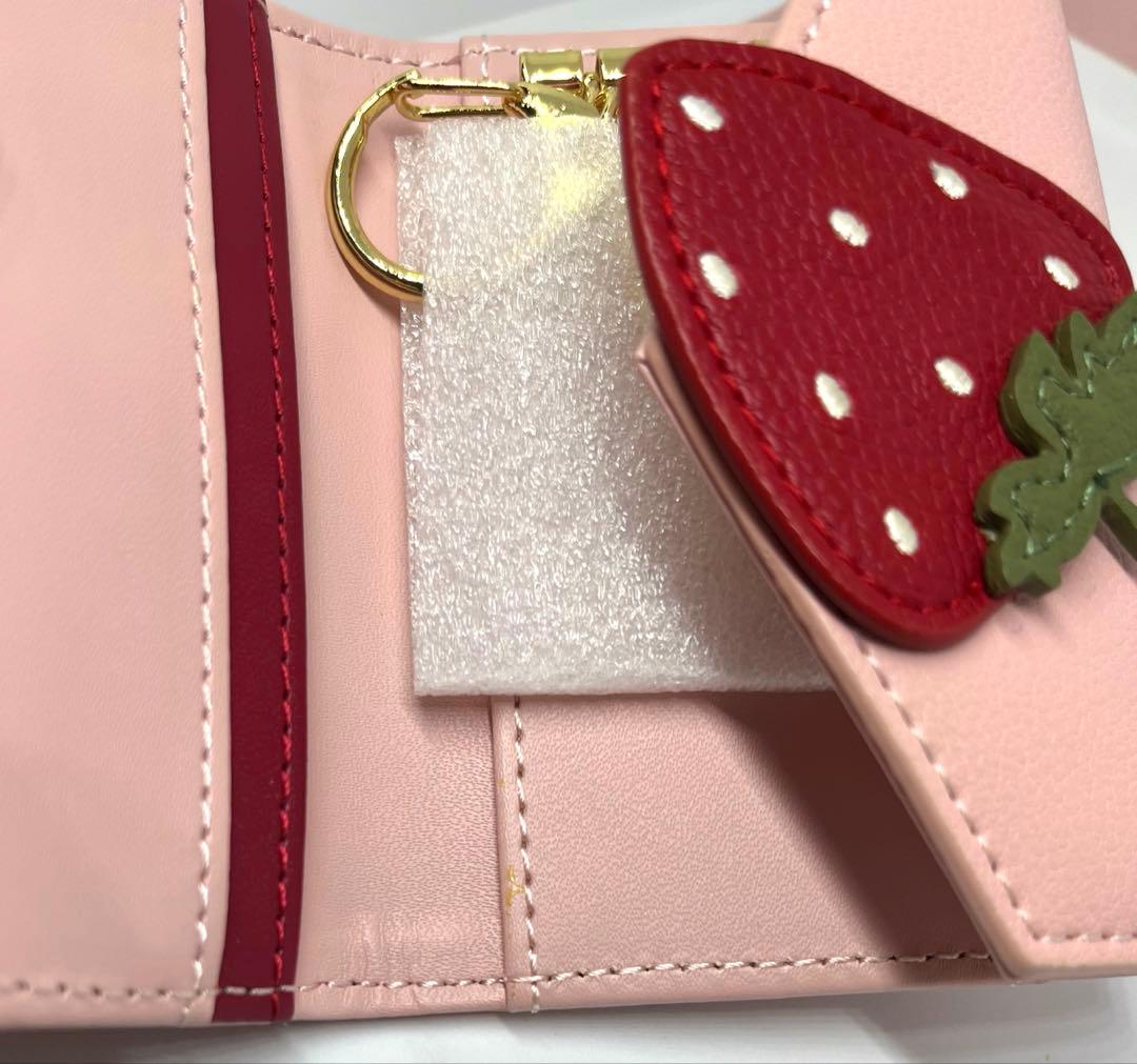 ◆☆ひろみん☆お取置き◆【新品】Maison de FLEURꕤいちごキーケース