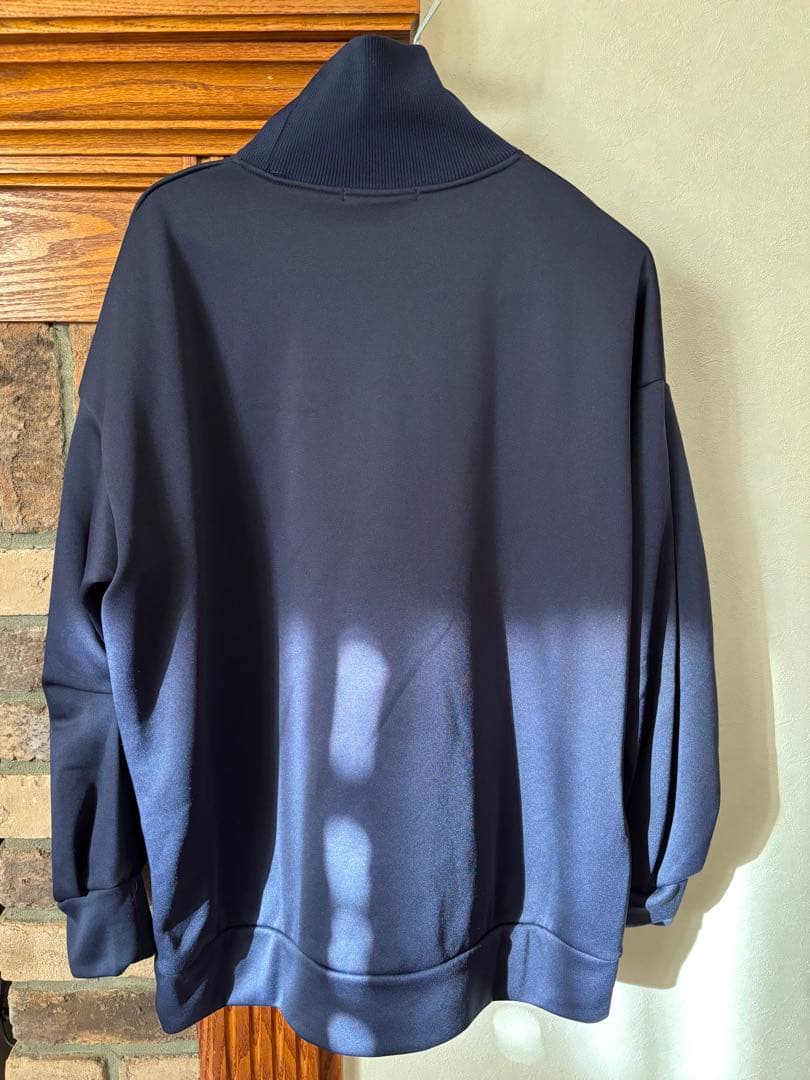 UN3D. キルティングドッキングスウェット