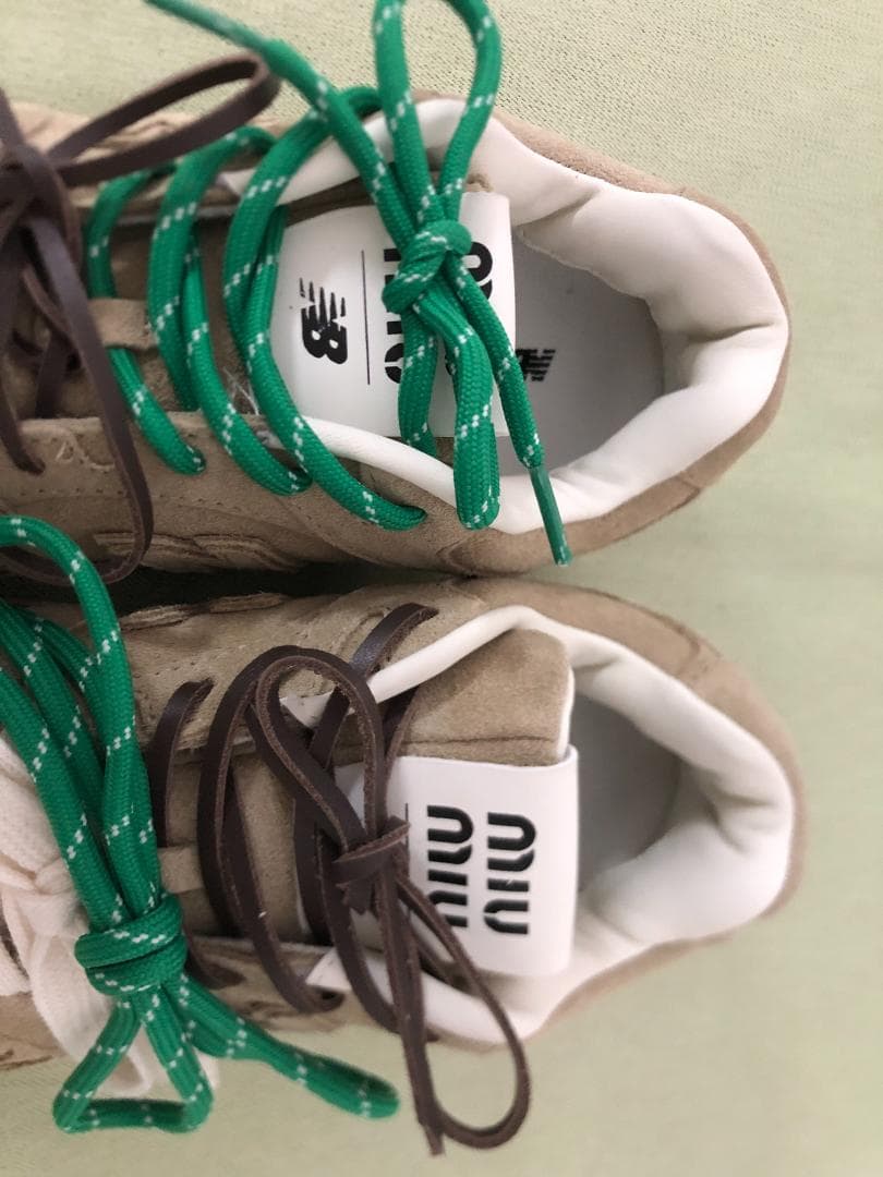 靴23.5 Miu Miu New Balance スニーカー 超美品　鞋未使用