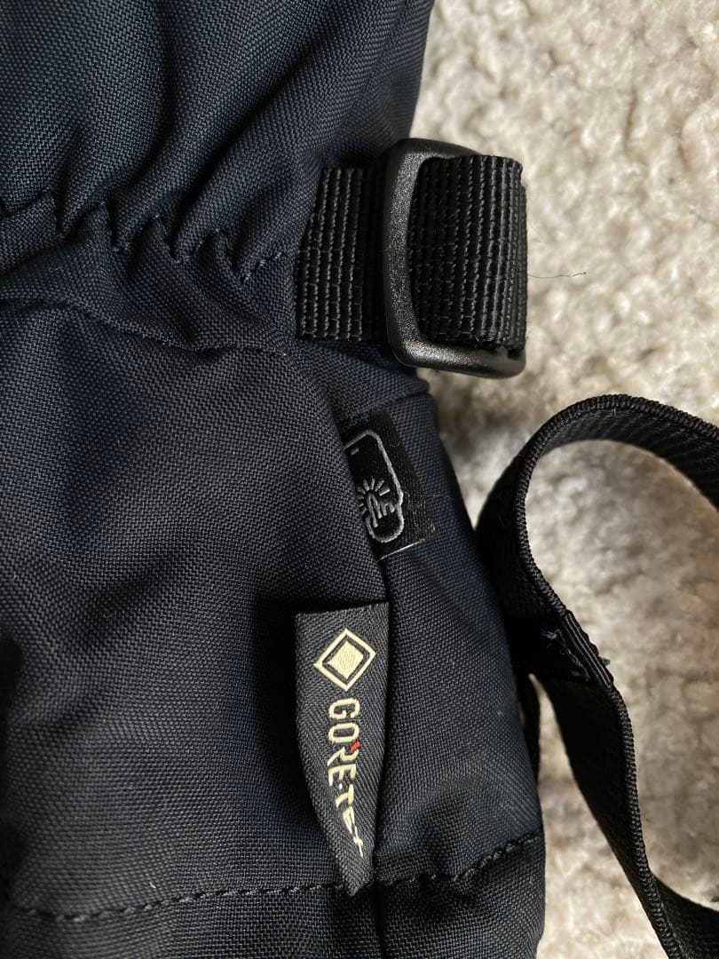 ゴアテックス プリマロフト　グローブ　S レディース　ブラック